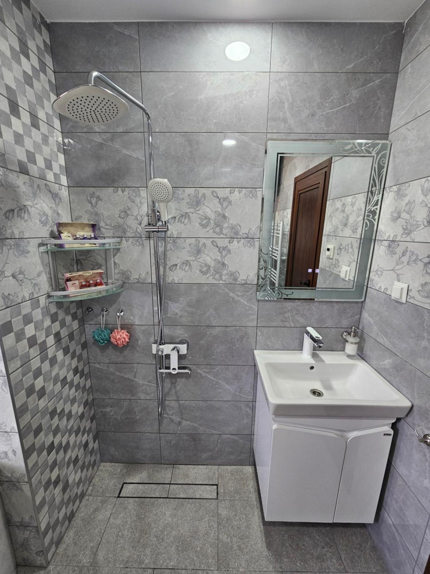 Апартамент Бела / Apartment Bela Raduil Ngoại thất bức ảnh